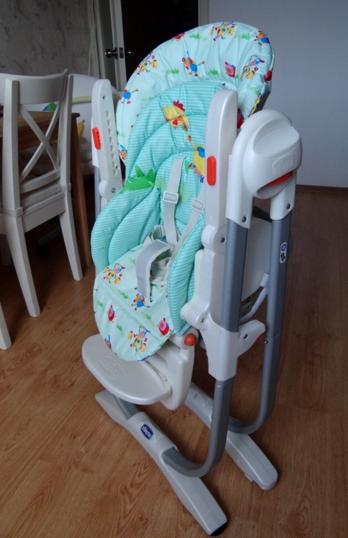Продается стульчик CHICCO POLLY MAGIC - 4000 руб.