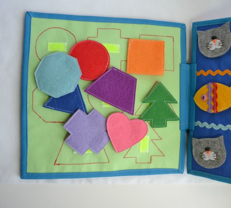 Именная развивающая книжечка)