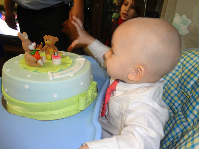 Пираты и на годик с зайкой и мишкой)