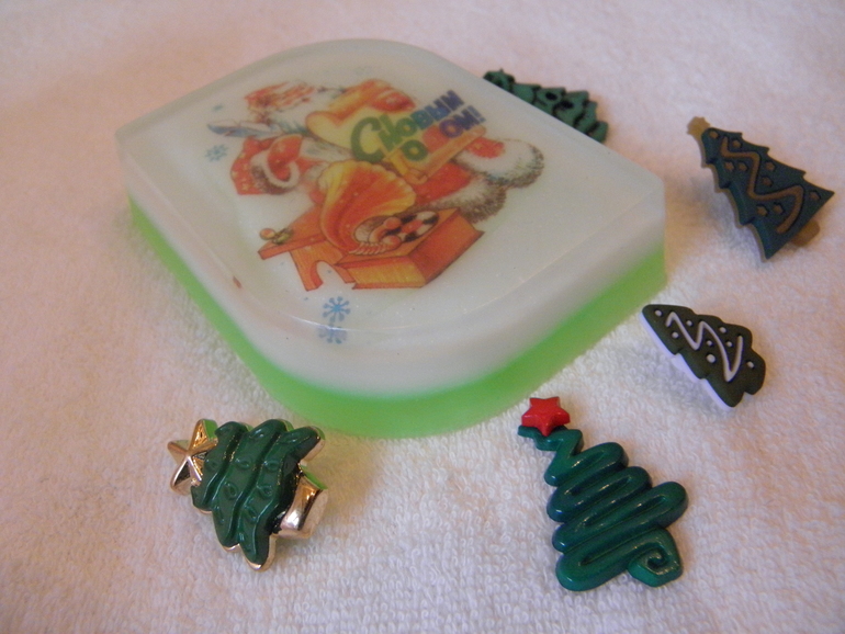 И я начинаю новогоднюю мыльную суету...