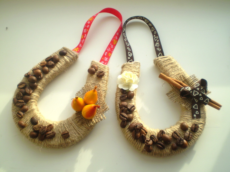 Подарки к новому году Лошади  - подковы  на счастье!