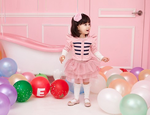 Пристрою одежду для девочек