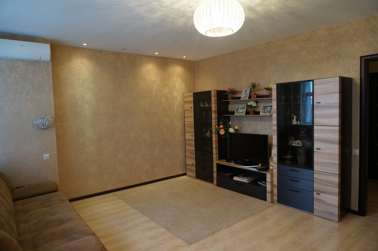 Интерьер гостиной - цветовые решения текстиля.