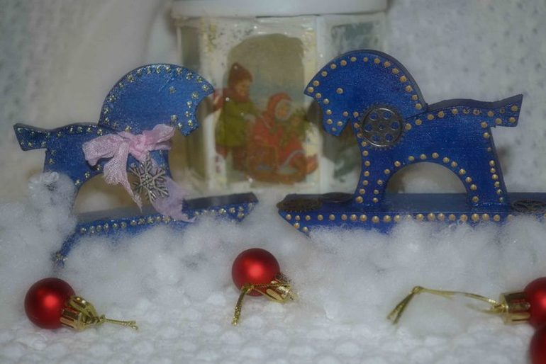 Синие Лошадки!