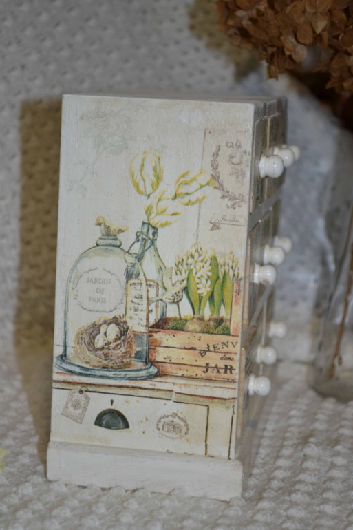 Комодик Jardin