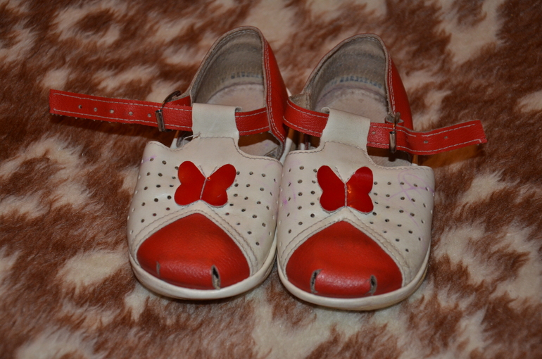 Отдам даром детские вещи на разный возраст м. Чертановская