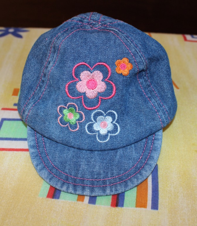 Джинсы для пупса и все, что на них похоже.