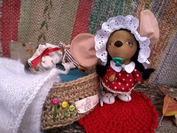 Мышка Бусинка)