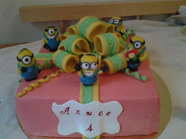 Добрый вечер..давно тут не была.. вот мои последние тортики..)))прошу подкат..))