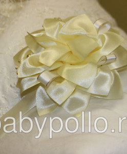 Роскошный бант на выписку