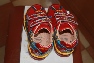 Новые кожаные кроссы Geox, 25 размер, стелька 16см