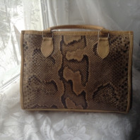 Сумка из кожи питона + ремень из питона в подарок!