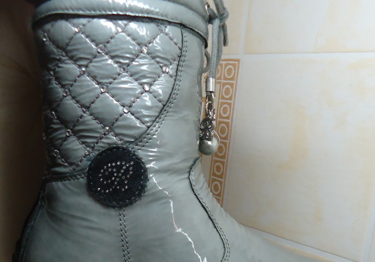 Сапожки Blumarine 27 р-р Цена 1500 р// Алтуфьево