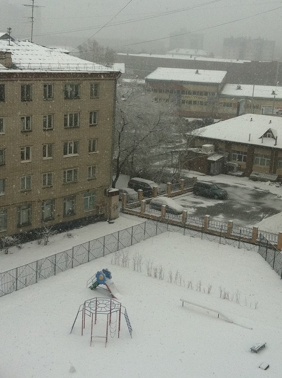 Весна, говорите? Нет, не слышали........