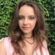 Анастасия Леост