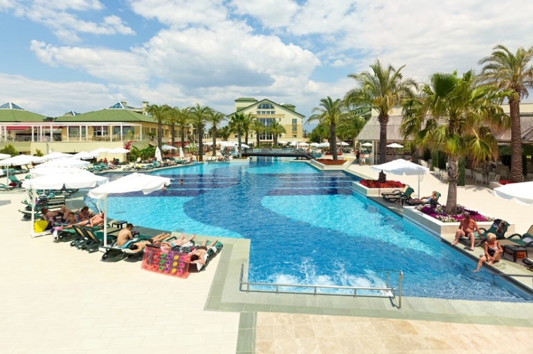 Турция. Белек. Отели Alva Donna Exclusive Hotel & Spa 5*, Maritim Pine Beach Resort 5*