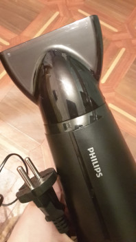 Профессиональнык фен Philips