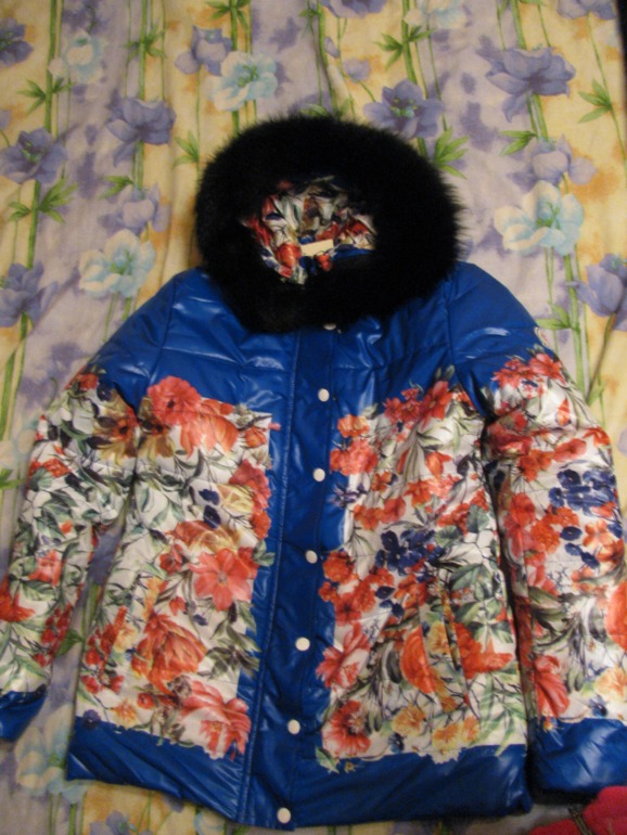Хвастики и живые фото Moncler (Leggi)