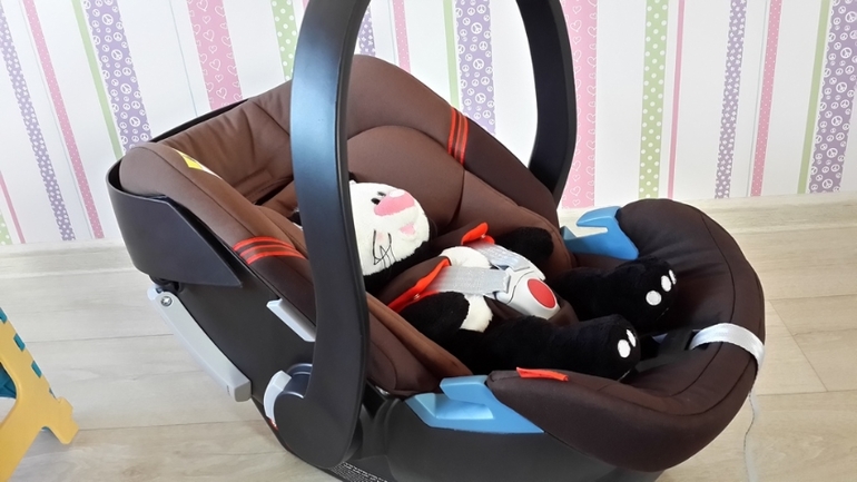 Автокресло Cybex Aton 3s + база Cybex Aton base 2-fix