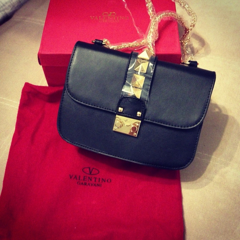 Сумки натуральная кожа, Valentino, Chanel, Moschimo