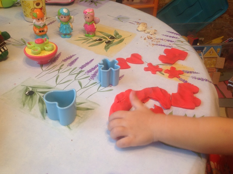 Наши игры: один денек с гномиком.