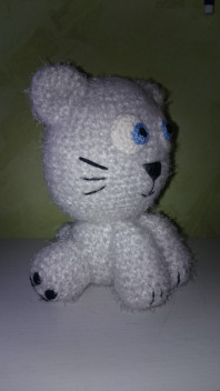 Вязаная игрушка Кот
