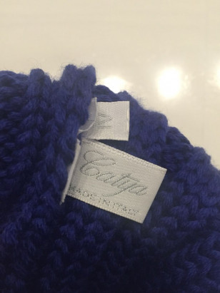 Шапка Catya с огромным помпоном