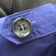 Плащ Burberry, 2 года