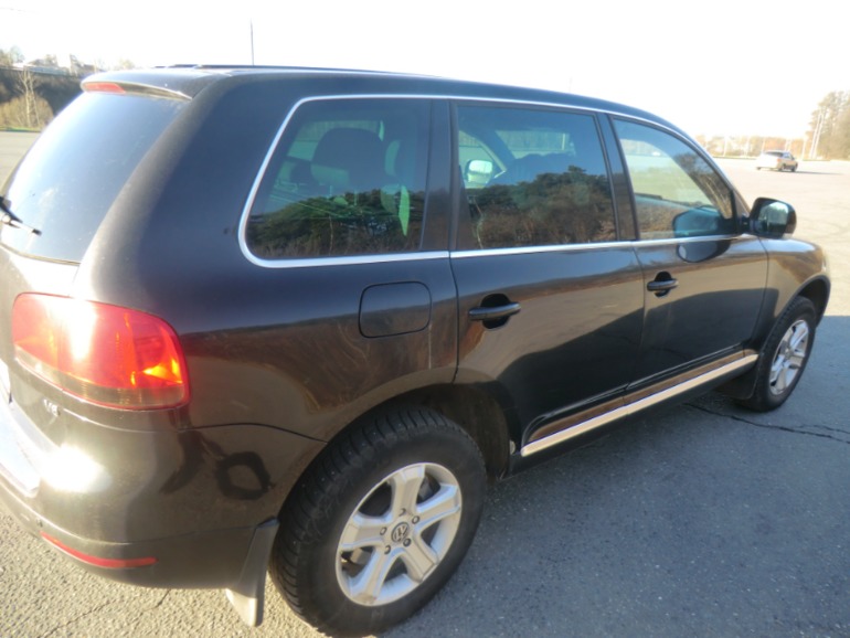 Продам VOLKSWAGEN TOUAREG