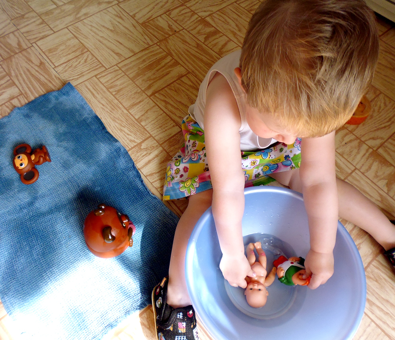 Майские игры. Часть 1. Игры с водой.