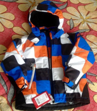 Новая куртка Reima 110 р-р. зима
