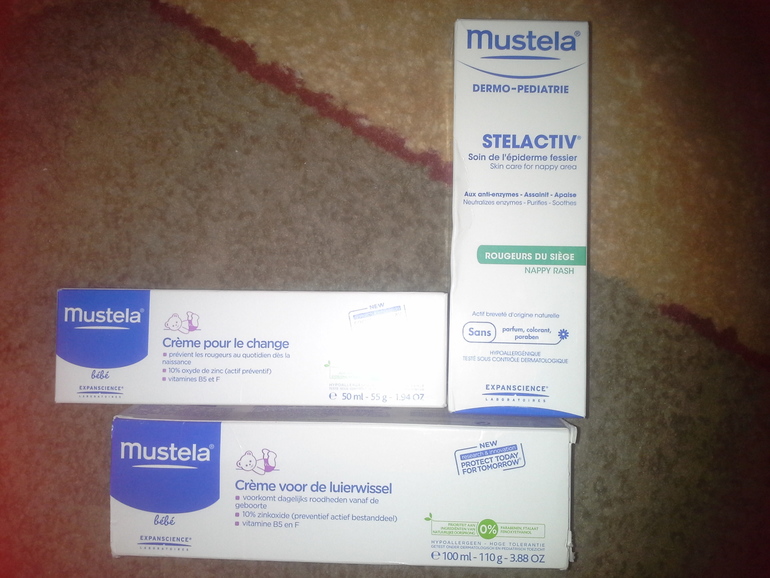 Mustela крем под подгузники