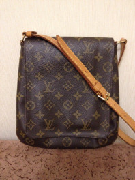 Сумка Loui Vuitton