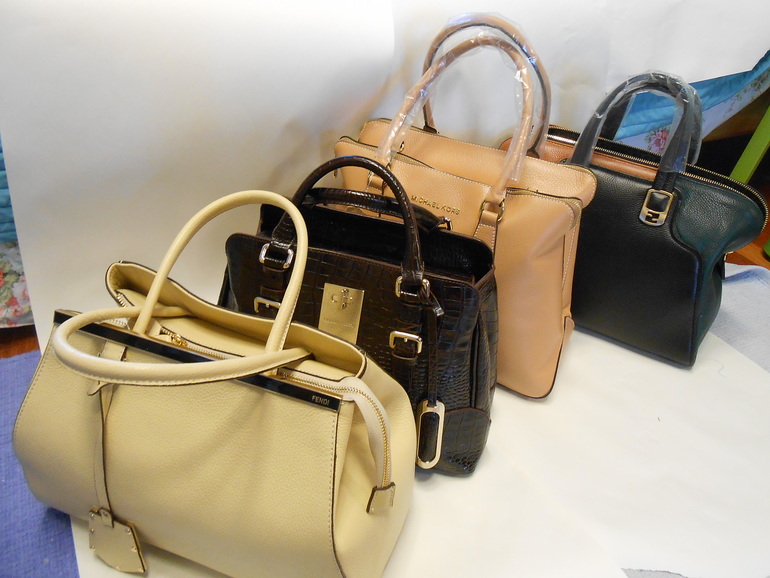 Новые кожаные сумки от Bvlgary, Givenchy, D&G,Yves Saint Laurent
