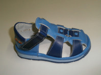 Детские сандали