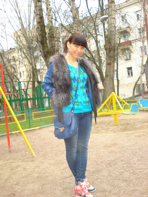 На площадку путь держим))
