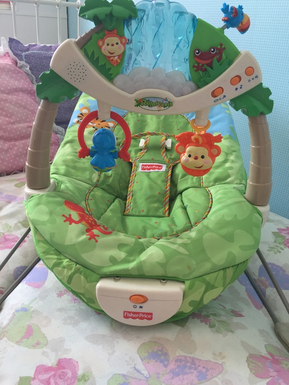 Продаю шезлонг FISHER PRICE