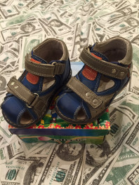 б/у сандалики