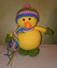 Вязаная игрушка Снеговик