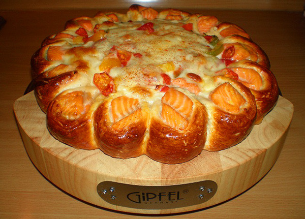 ПИРОГ С ФОРЕЛЬЮ