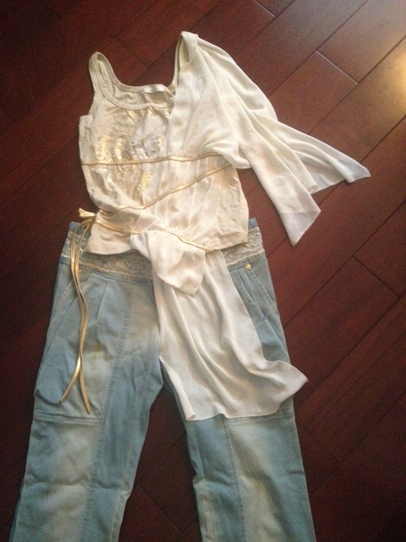 Красивые джинсы и туника Gizia+ подарки кофточки Balizza, рубашка Cavalli, 8 вещей за 5000!!!
