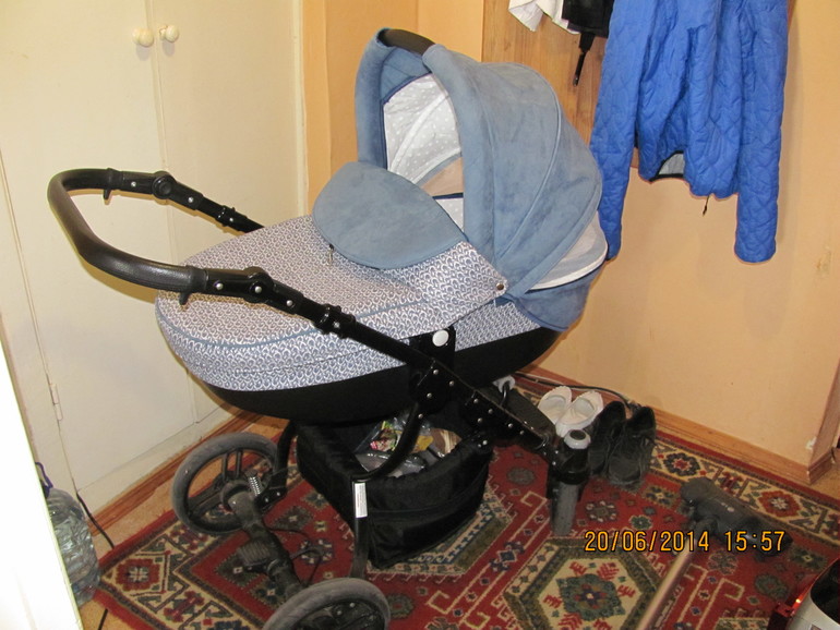Продам Детскую коляску Lonex Speedy V light velure 2 в 1 цена 15000 т.руб.