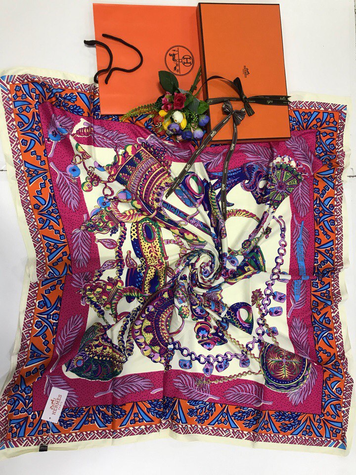 HERMÈS.