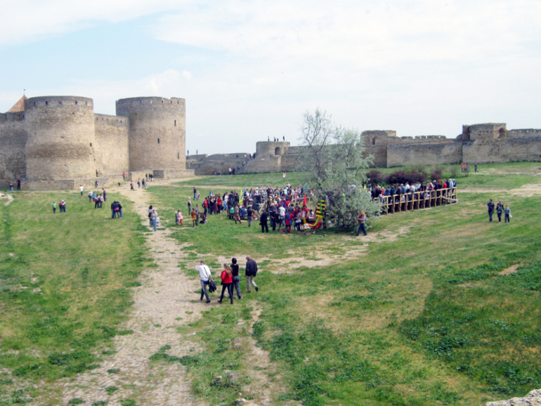 Рыцарские турниры в крепости (Белгород-Днестровск)