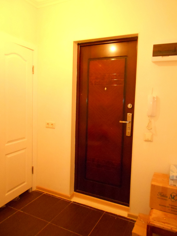 Сдаю трехкомнатную квартиру 42 тыс. р/мес