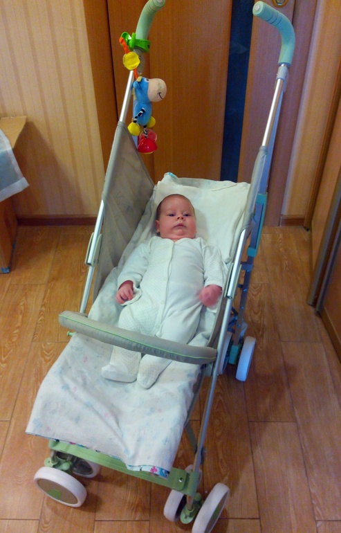 Покрестили младенца Луку