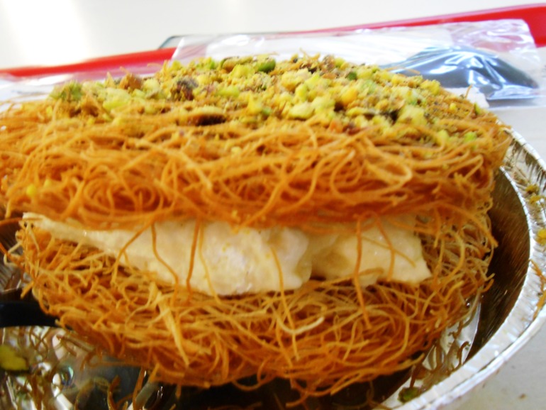 что вкусненького