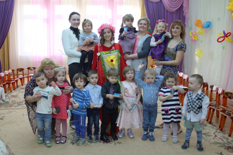 Весенний утренник в садике....