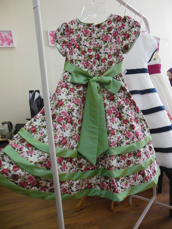 Платья на выпускные в д/с, на любое торжество Perlitta (Италия) м.Речной Вокзал