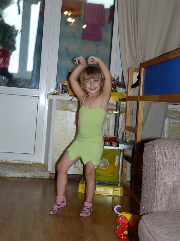 Танцы :)
